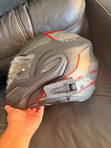 Scorpion helmet with cardo speaker