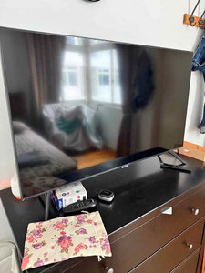 Samsung frameless 46 inches TV