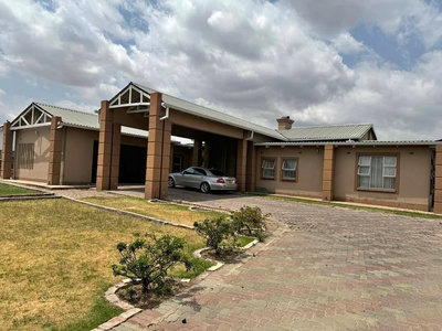 Arlington estate house for sale