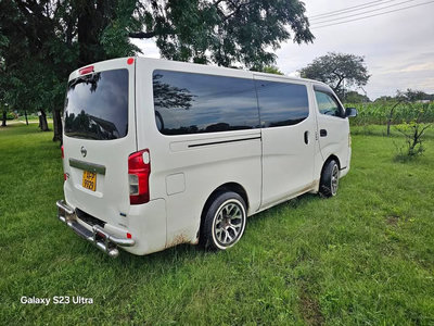 NISSAN NV350 DIESEL ENGINE AND GEARBOX EXCELLENT CONDITION ZINARA UPTO DATE ZERO ISSUES $109